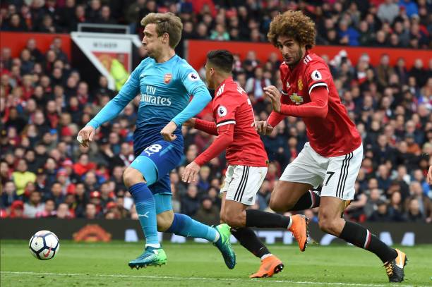 中的角色为 中的角色为