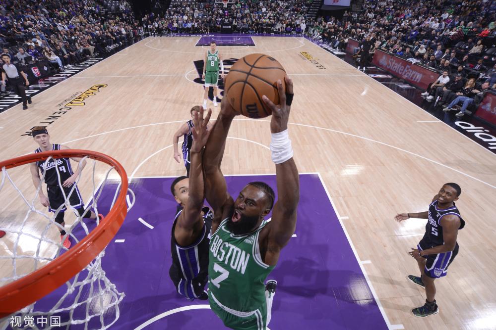 布置和坚定 布置和坚定