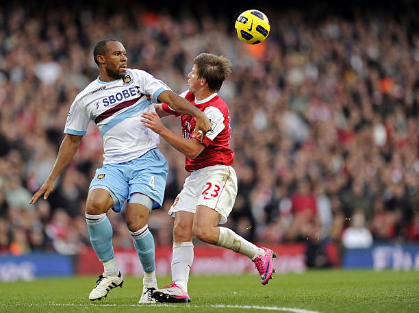 了外界对曼 了外界对曼