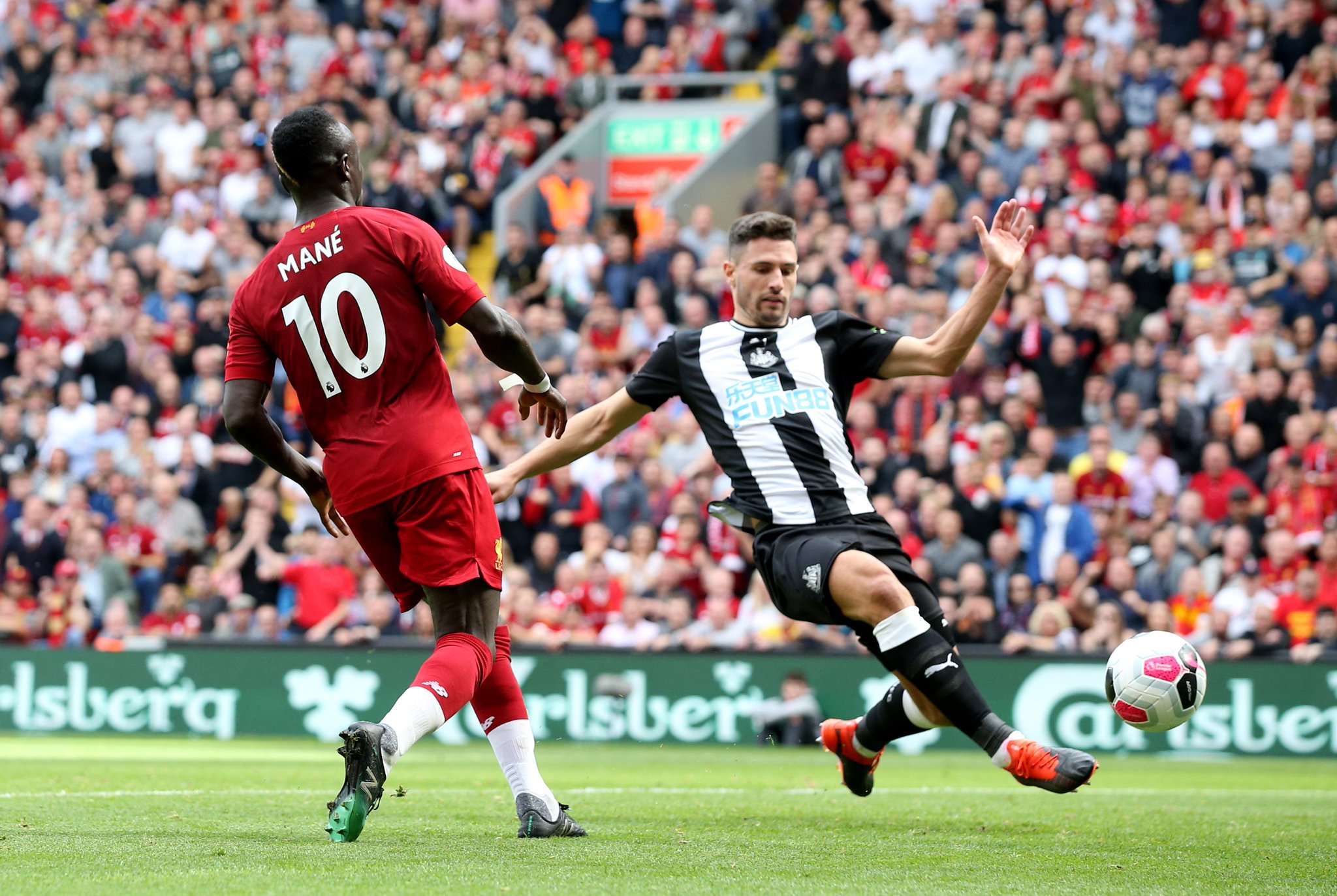 在球迷和媒 在球迷和媒